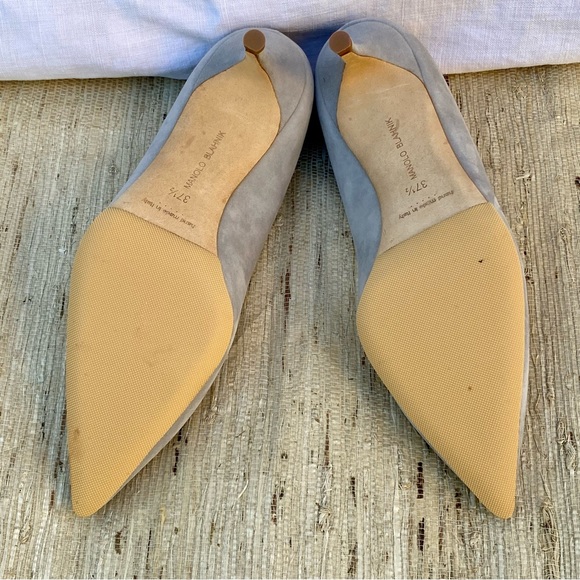 Manolo Blahnik BB Pointed Toe 50mm Kitten Heel Pump in Grey Suede - Picture 9 of 13